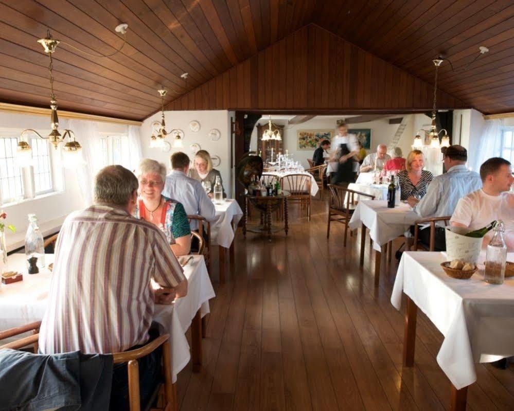 Hotel Strandgaarden Vesterø Havn Esterno foto